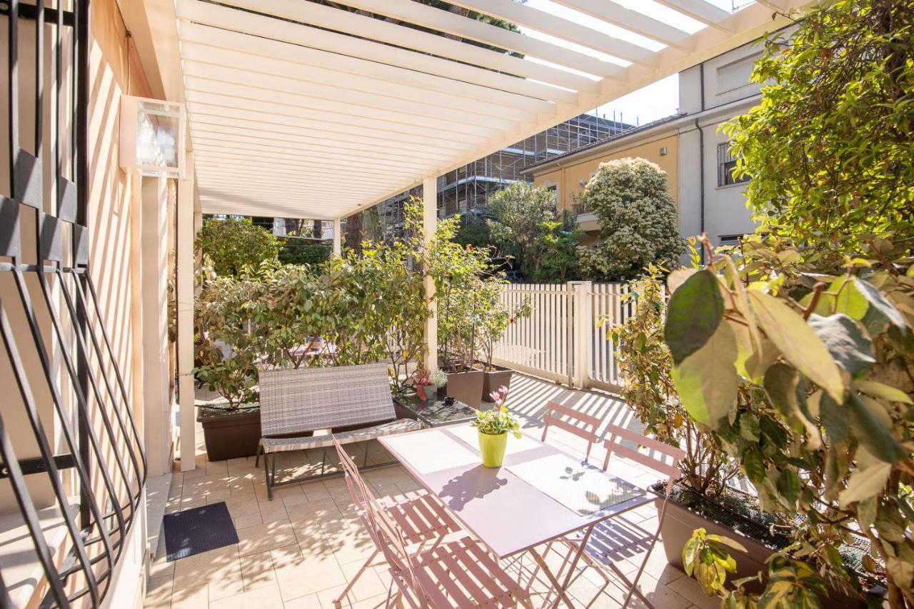 Bilocale Con Giardino A 200Mt Dal Mare - Homeunity Rimini Bagian luar foto